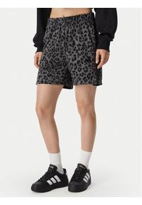 Adidas - adidas Szorty sportowe Seasonal Essentials Animal Print KS7994 Szary Regular Fit. Kolor: szary. Materiał: bawełna. Wzór: nadruk #1