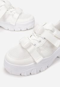 Renee - Białe Sneakersy Thosixia. Kolor: biały #4
