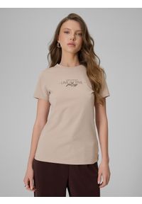 4f - 4F T-shirt slim z nadrukiem damski - beżowy S. Okazja: na co dzień. Kolor: beżowy. Materiał: materiał, jeans. Wzór: nadruk. Styl: casual #1