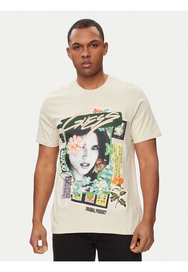 Guess T-Shirt M4GI49 KBW41 Beżowy Slim Fit. Kolor: beżowy. Materiał: bawełna