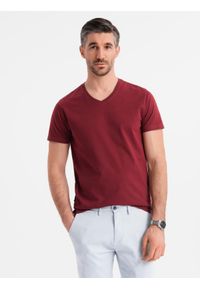 Ombre Clothing - Bawełniana klasyczna męska koszulka z dekoltem w serek BASIC – bordowa V10 - Rozmiar: XL. Typ kołnierza: dekolt w serek. Kolor: czerwony. Materiał: bawełna. Styl: klasyczny #5