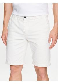 Lindbergh Szorty materiałowe 30-505044 Biały Slim Fit. Kolor: biały. Materiał: bawełna