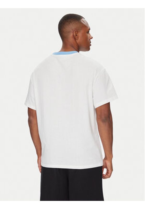 Puma T-Shirt CWC Hoops x Man City 631695 Biały Regular Fit. Kolor: biały. Materiał: bawełna