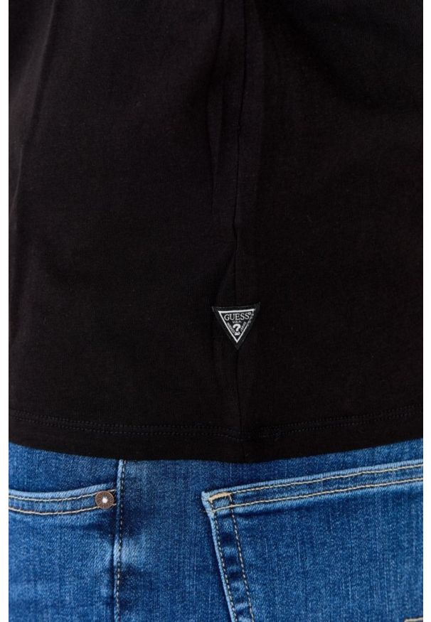 Guess - GUESS T-shirt czarny slim fit. Kolor: czarny. Wzór: aplikacja