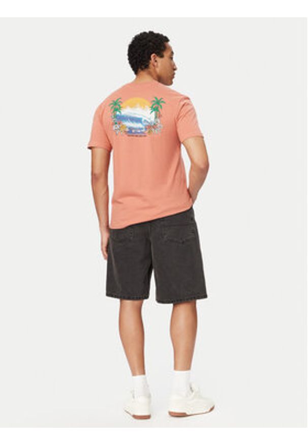 Quiksilver T-Shirt EV Barrel Paradise EQYZT08285 Różowy jasny Regular Fit. Kolor: różowy. Materiał: bawełna