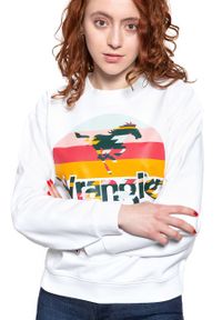 Wrangler - BLUZA WRANGLER 80´S RETRO SWEAT WHITE W6N0HO989. Kolor: biały. Styl: retro #7