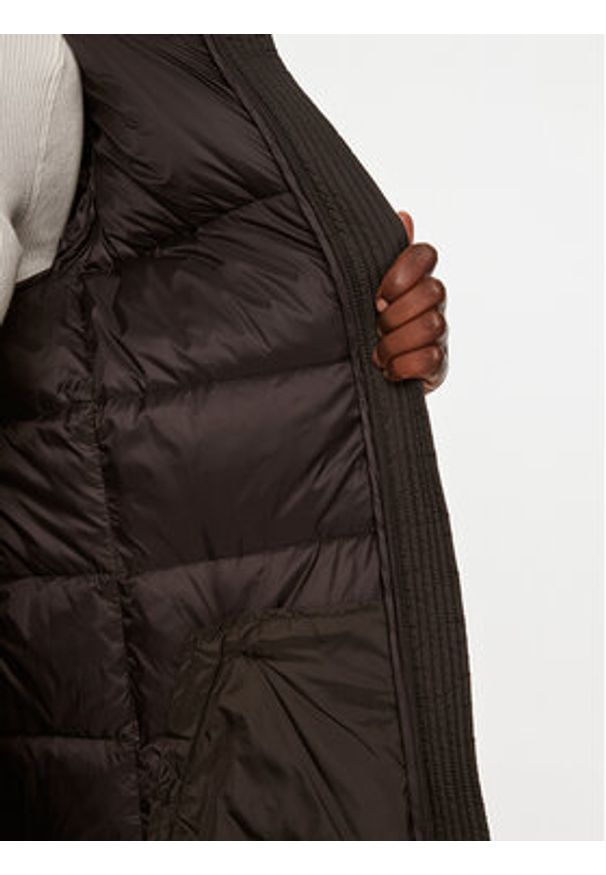 TwinSet - TWINSET Płaszcz zimowy 242TP2183 Czarny Regular Fit. Kolor: czarny. Materiał: syntetyk. Sezon: zima