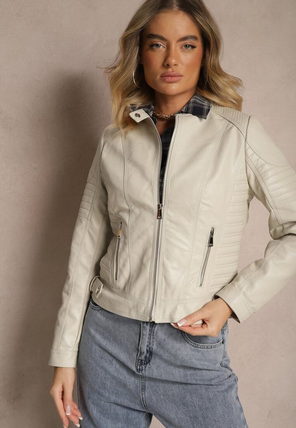 Renee - Jasnobeżowa Motocyklowa Kurtka Ramoneska ze Stójką i Napami Taliritta. Okazja: na co dzień. Typ kołnierza: kołnierzyk stójkowy. Kolor: beżowy. Materiał: jeans. Długość rękawa: długi rękaw. Długość: długie. Styl: casual, elegancki, klasyczny