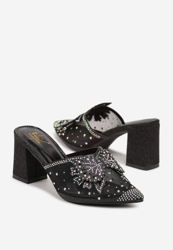 Born2be - Czarne Siateczkowe Klapki Mule na Słupku w Cyrkonie Belisia. Okazja: na co dzień. Kolor: czarny. Obcas: na słupku. Styl: wizytowy, casual