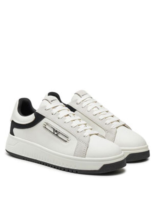 Emporio Armani Sneakersy X3X024 XR222 C679 Biały. Kolor: biały. Materiał: skóra