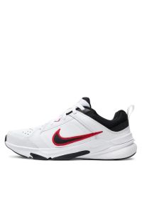 Nike - NIKE DEFY ALL DAY Sneakersy męskie. Okazja: na co dzień, na spacer. Kolor: biały. Materiał: guma, skóra. Szerokość cholewki: normalna. Sport: turystyka piesza, fitness #4