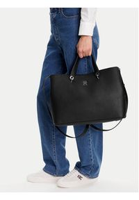 TOMMY HILFIGER - Tommy Hilfiger Torebka Th Emblem Satchel AW0AW15177 Czarny. Kolor: czarny. Materiał: skórzane #4