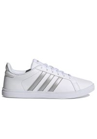 Adidas - Buty adidas Courtpoint FY8407 - białe. Zapięcie: pasek. Kolor: biały. Materiał: syntetyk, skóra ekologiczna, guma. Szerokość cholewki: normalna. Wzór: gładki, aplikacja. Model: Adidas Cloudfoam. Sport: tenis