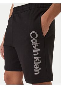Calvin Klein Szorty sportowe LV04LF240G Czarny Regular Fit. Kolor: czarny. Materiał: bawełna. Styl: sportowy #5