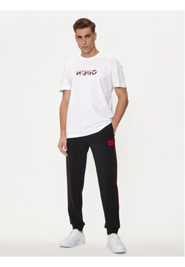 Hugo T-Shirt Camo Logo 50514969 Beżowy Regular Fit. Kolor: beżowy. Materiał: bawełna