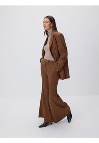 Reserved - Szerokie spodnie - brązowy. Kolor: brązowy. Materiał: tkanina, wiskoza #1
