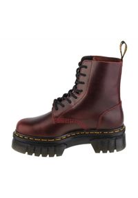 Buty Dr. Martens Audrick DM27818211 czerwone. Okazja: na co dzień. Kolor: czerwony. Materiał: skóra. Obcas: na obcasie. Styl: vintage, casual, klasyczny. Wysokość obcasa: średni