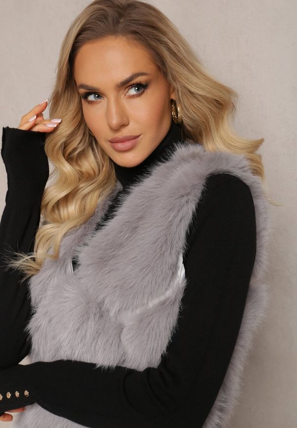 Renee - Szara Futrzana Kamizelka z Wstawkami z Ekoskóry Lewja. Kolor: szary. Materiał: futro