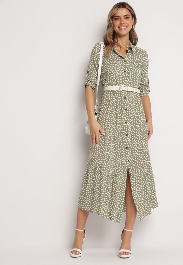 Born2be - Zielona Koszulowa Sukienka Bawełniana Maxi w Kropki o Rozkloszowanym Kroju Lirtia. Kolor: zielony. Materiał: bawełna. Wzór: kropki. Typ sukienki: koszulowe. Długość: maxi