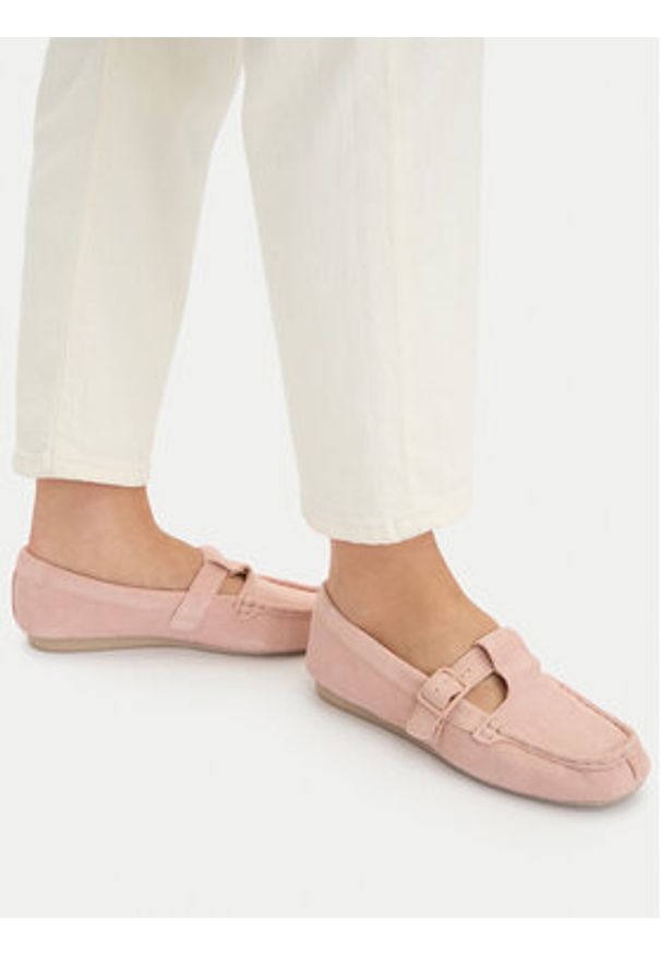Clarks Mokasyny Freckle Tbar 26185904 Różowy. Kolor: różowy. Materiał: skóra, zamsz