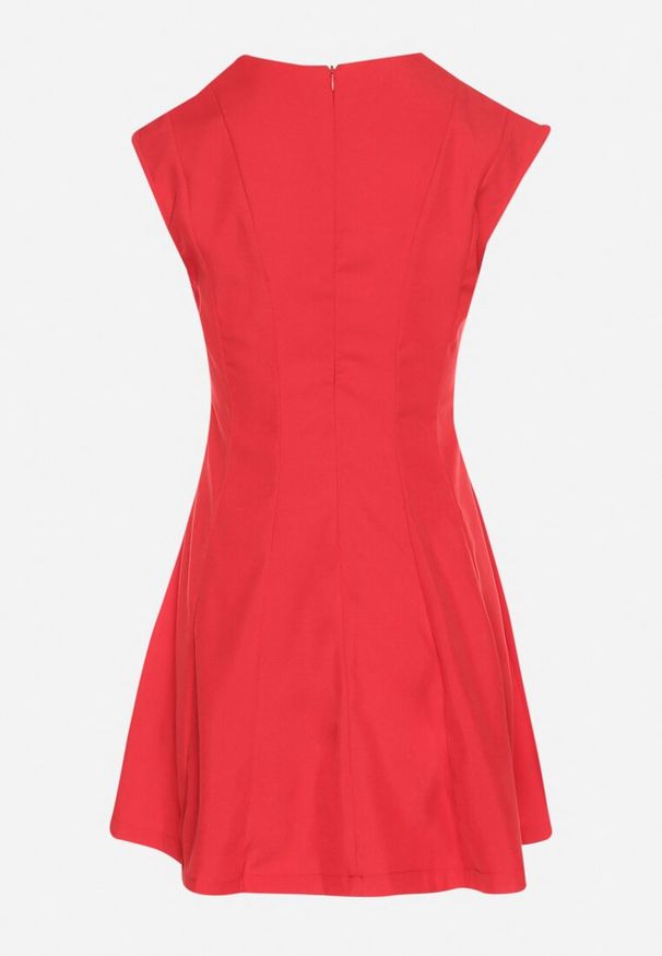 Born2be - Czerwona Rozkloszowana Sukienka o Taliowanym Kroju Ellaira. Okazja: na co dzień. Kolor: czerwony. Wzór: kolorowy. Styl: elegancki, casual