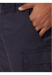 Guess Spodnie materiałowe M4GD44 WEJA0 Niebieski Cargo Fit. Kolor: niebieski. Materiał: bawełna #3
