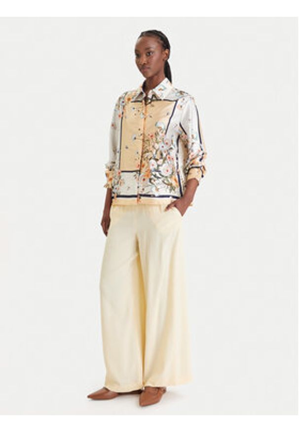 Liu Jo Koszula WA6357 T2555 Beżowy Regular Fit. Kolor: beżowy. Materiał: syntetyk