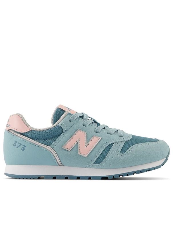 Buty New Balance YC373JP2 - niebieskie. Okazja: na co dzień. Kolor: niebieski. Materiał: guma, materiał, syntetyk. Szerokość cholewki: normalna. Model: New Balance 373