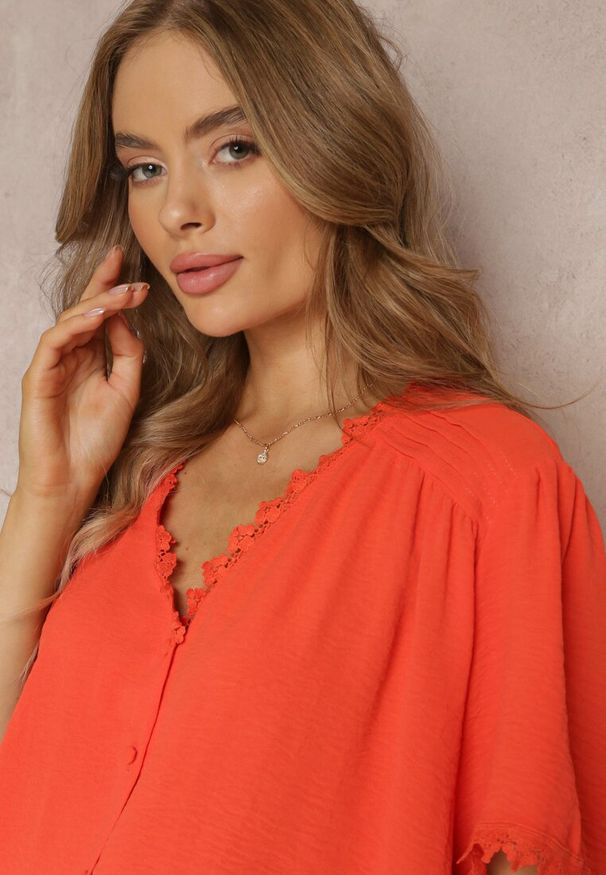 Renee - Pomarańczowa Koszula Zapinana na Guziki z Ozdobną Koronką Willona. Kolor: pomarańczowy. Materiał: koronka. Wzór: koronka