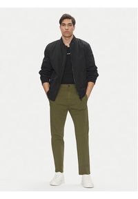 Hugo - HUGO Chinosy 50530886 Zielony Slim Fit. Kolor: zielony. Materiał: bawełna #4