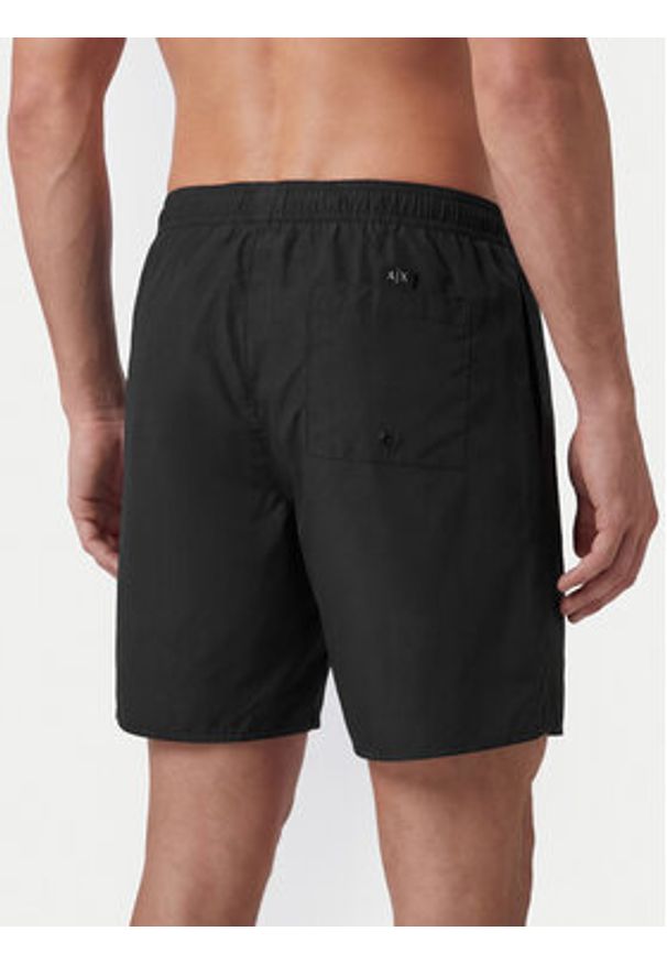 Armani Exchange Szorty kąpielowe XM000835 AF22573 UC001 Czarny Regular Fit. Kolor: czarny. Materiał: syntetyk