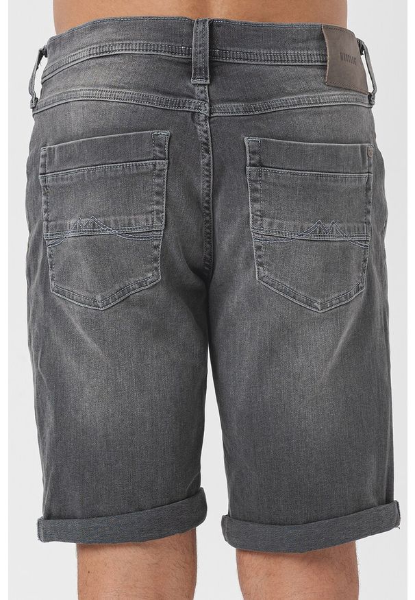 Mustang - Męskie szorty jeansowe MUSTANG Washington Shorts Denim Black 1015150 4000 803. Materiał: denim, jeans