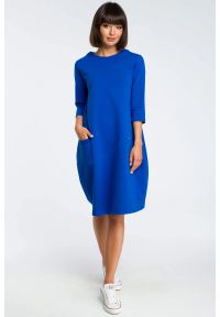 Sukienki.shop - Sukienka dresowa bombka oversize z kieszonką niebieska. Okazja: na co dzień. Kolor: niebieski, szary. Materiał: dresówka. Typ sukienki: oversize, bombki. Styl: casual #1