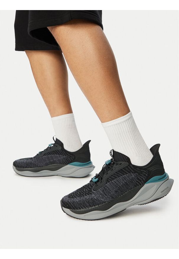 Clarks Sneakersy Pace Rise 26187370 Czarny. Kolor: czarny. Materiał: materiał