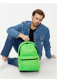 TOMMY HILFIGER - Tommy Hilfiger Plecak Th Skyline Backpack AM0AM10912 Zielony. Kolor: zielony. Materiał: materiał