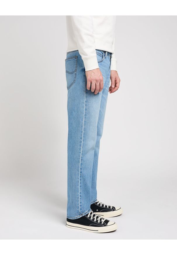 Lee - MESKIE SPODNIE LEE DAREN ZIP FLY SOLID BLUES 112350160