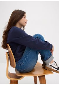 bonprix - Bluza z czystej bawełny organicznej. Typ kołnierza: dekolt w serek. Kolor: niebieski. Materiał: bawełna #2