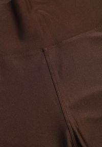Renee - Brązowe Legginsy High Waist z Zapiętkami Oliviera. Okazja: na co dzień. Stan: podwyższony. Kolor: brązowy. Materiał: materiał. Długość: krótkie. Styl: casual, sportowy #2