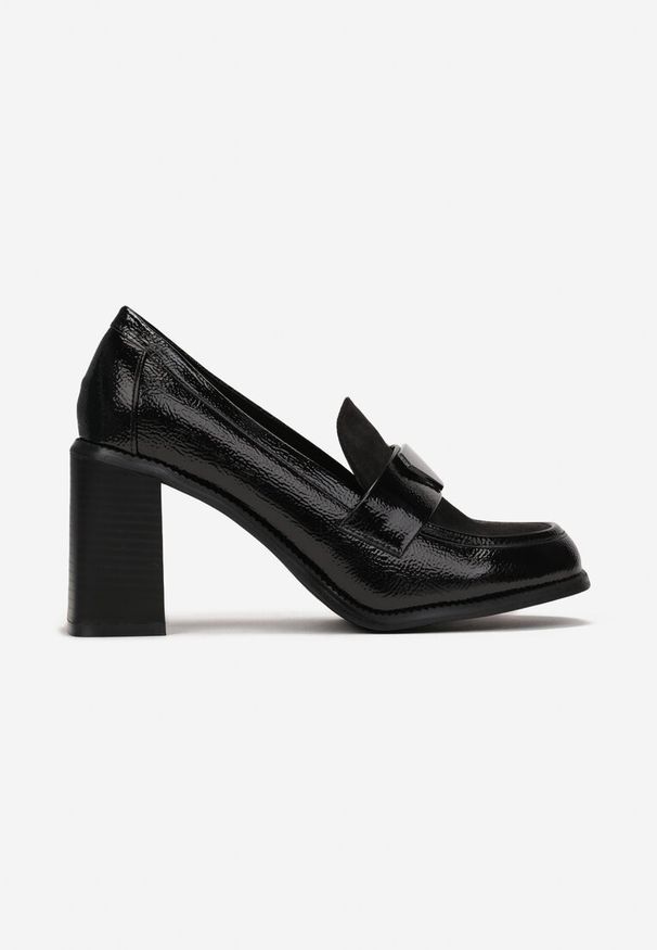 Born2be - Czarne Półbuty na Słupku z Metalową Ozdobą Ceviano. Kolor: czarny. Wzór: aplikacja. Obcas: na słupku. Styl: elegancki