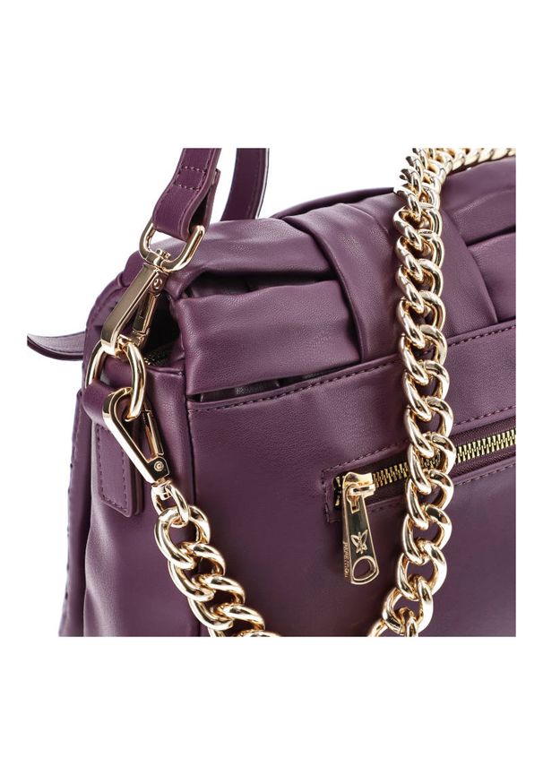 Fioletowa Torebka Damska Stylowa Listonoszka Pepe Moll. Kolor: fioletowy. Materiał: skórzane. Styl: elegancki. Rodzaj torebki: na ramię