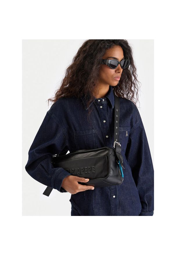 Torebka Patrizia Pepe. Kolor: czarny