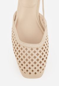 Renee - Ciemnobeżowe Sandały Slingback z Kwadratowym Noskiem i Ażurową Cholewką Jurria. Okazja: na co dzień. Kolor: beżowy. Materiał: jeans. Szerokość cholewki: normalna. Wzór: ażurowy. Styl: casual #8