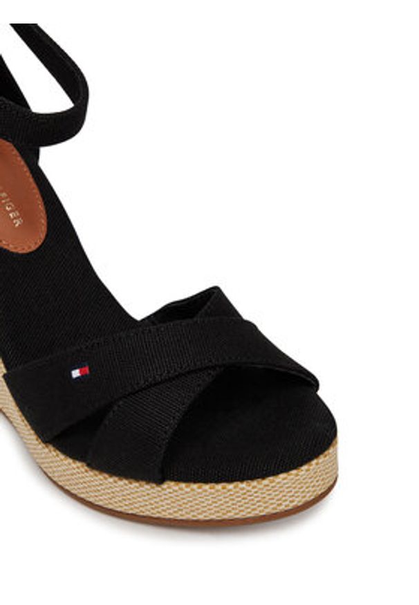 TOMMY HILFIGER - Tommy Hilfiger Sandały Flag High Wedge Espad Crisscross FW0FW08661 Czarny. Kolor: czarny. Materiał: materiał