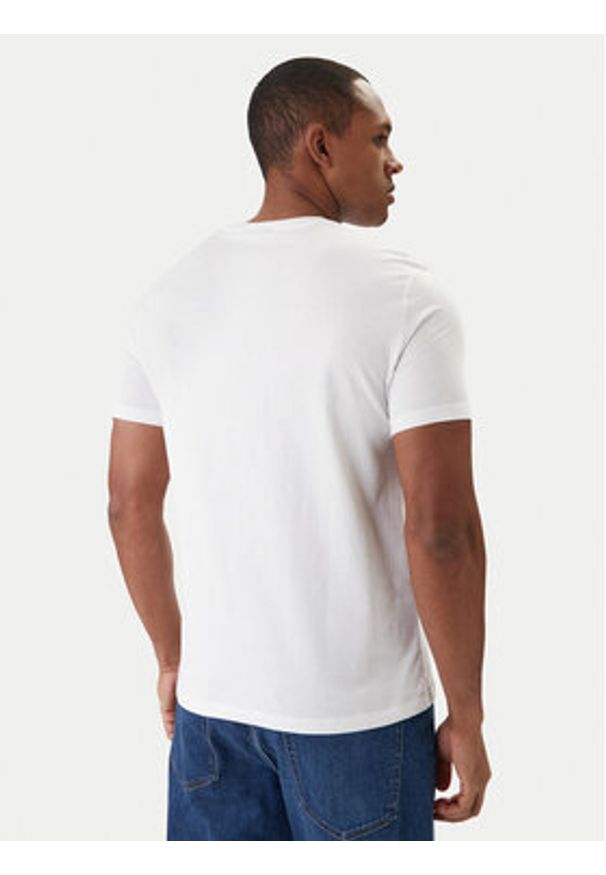 Armani Exchange T-Shirt XM002683 AF10356 U0002 Biały Regular Fit. Kolor: biały. Materiał: bawełna