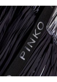 Pinko - PINKO - Czarna kurtka z frędzlami Donato. Kolor: czarny. Materiał: nylon, tkanina. Długość: długie. Wzór: aplikacja. Sezon: zima, jesień