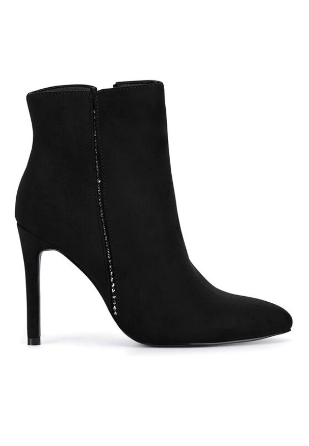 DeeZee Botki WYL2979-39 Czarny. Kolor: czarny. Materiał: materiał