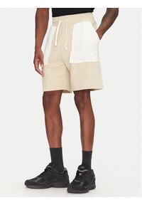 The North Face Szorty sportowe Terry NF0A8C29 Beżowy Regular Fit. Kolor: beżowy. Materiał: bawełna, syntetyk. Styl: sportowy #1