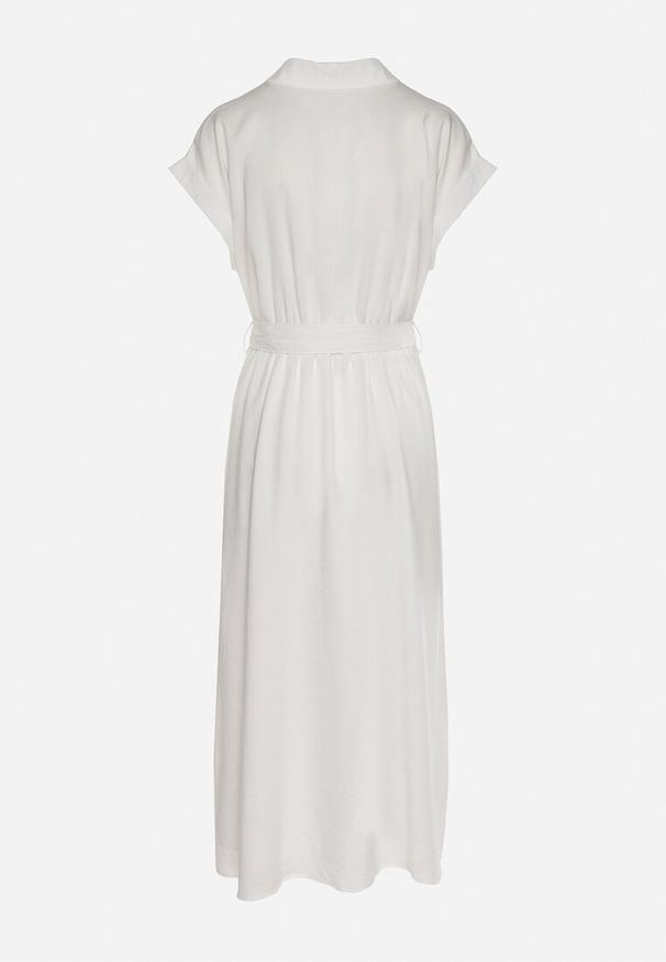 Born2be - Biała Koszulowa Sukienka Zapinana na Guziki z Materiałowym Paskiem Moaxel. Kolor: biały. Materiał: materiał. Długość rękawa: krótki rękaw. Typ sukienki: koszulowe. Styl: elegancki