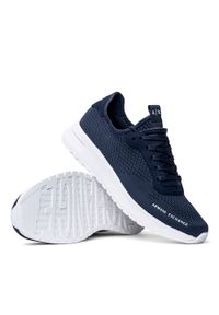 Sneakersy męskie granatowe Armani Exchange XUX128 XV548 00637. Kolor: niebieski