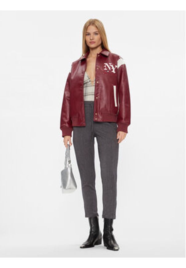 only - ONLY Spodnie materiałowe 15309862 Szary Regular Fit. Kolor: szary. Materiał: wiskoza